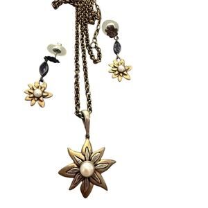 Sara Blaine Brass Tone Flower Pendant Necklace & Earrings Set